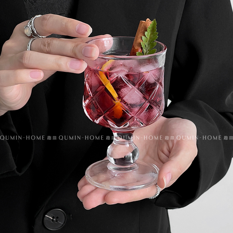 Lingge z krótką stopą, wysokie – Wine Beer Foot recenzja i cena